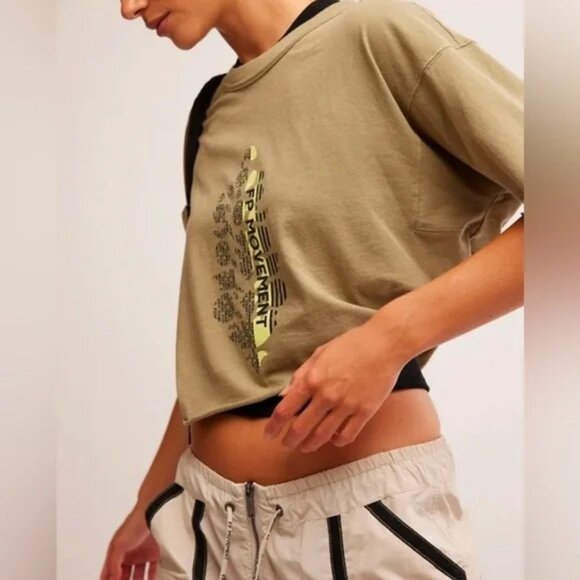 NWT Free People Movement Inspire Buti Logo Tee size- LARGE - Picture 2 of 3